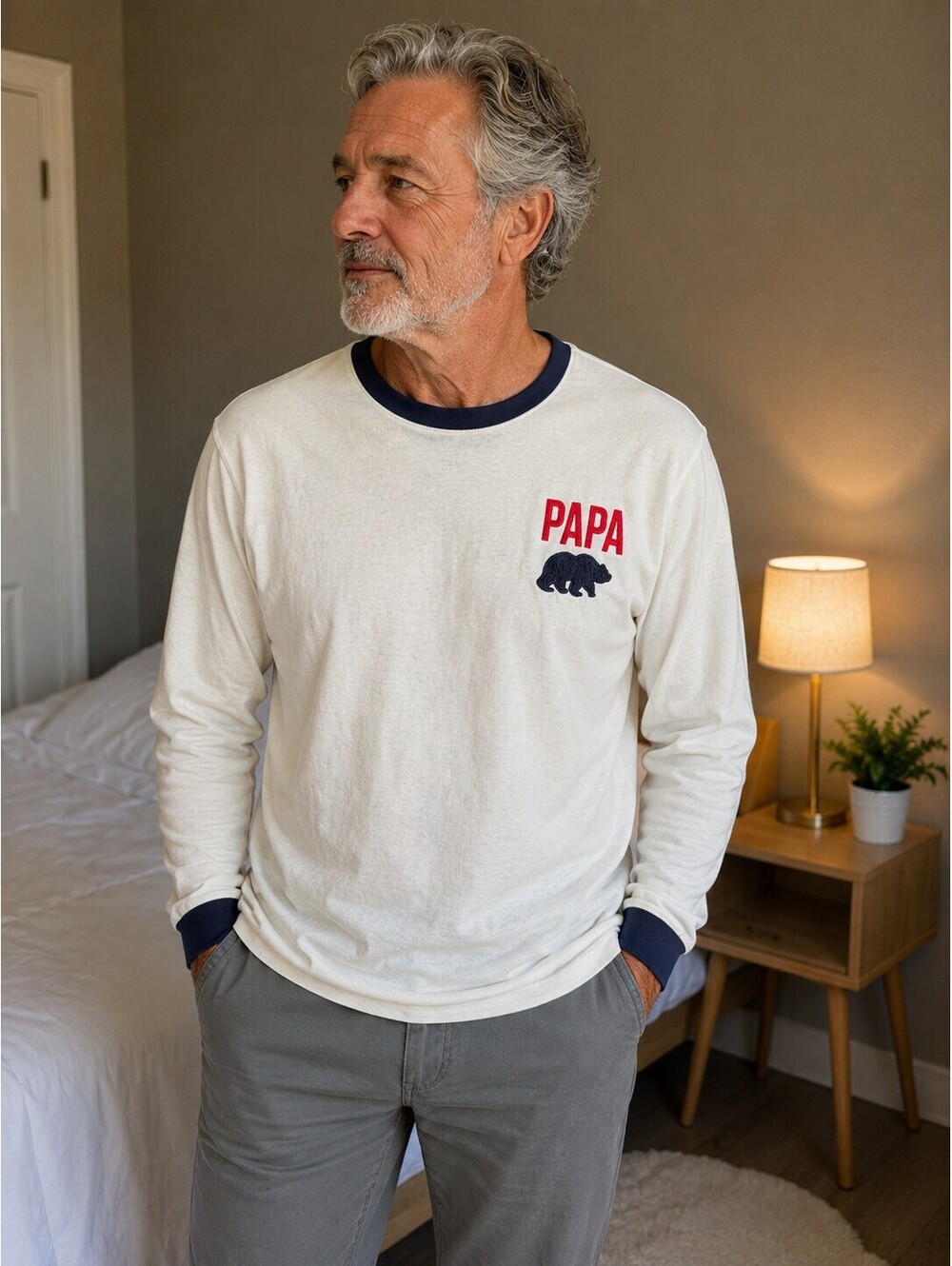 Dearfoams Men's Large Long Sleeve White and Navy 'PAPA' Bear Graphic Shirt